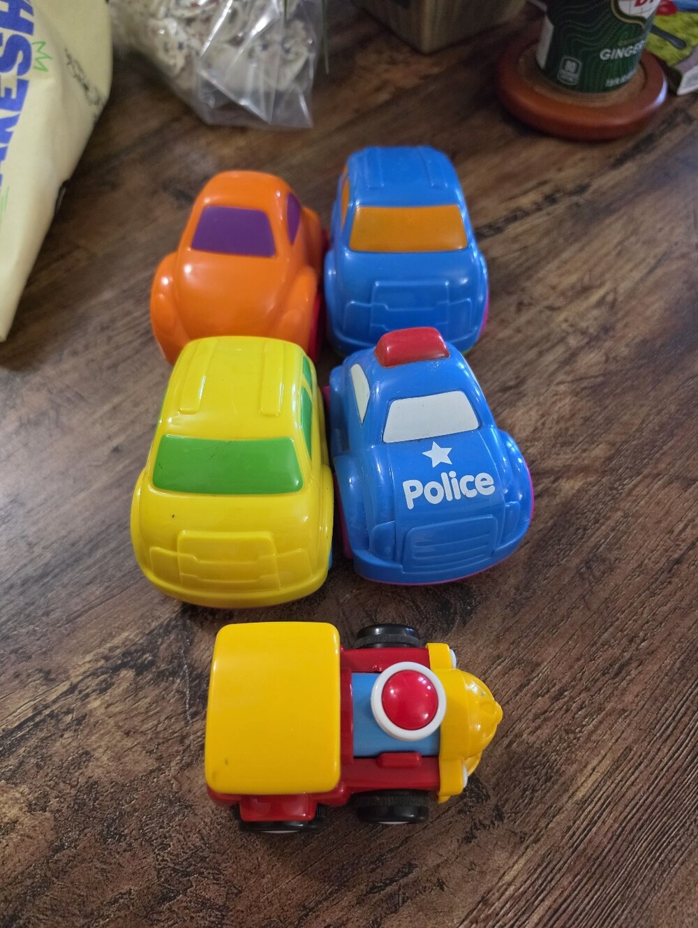 5 Toy Cars